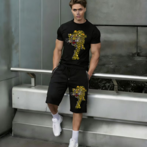 Elegant men's two-piece set outfit with luxury rhinestones summer tracksuit casual fashion